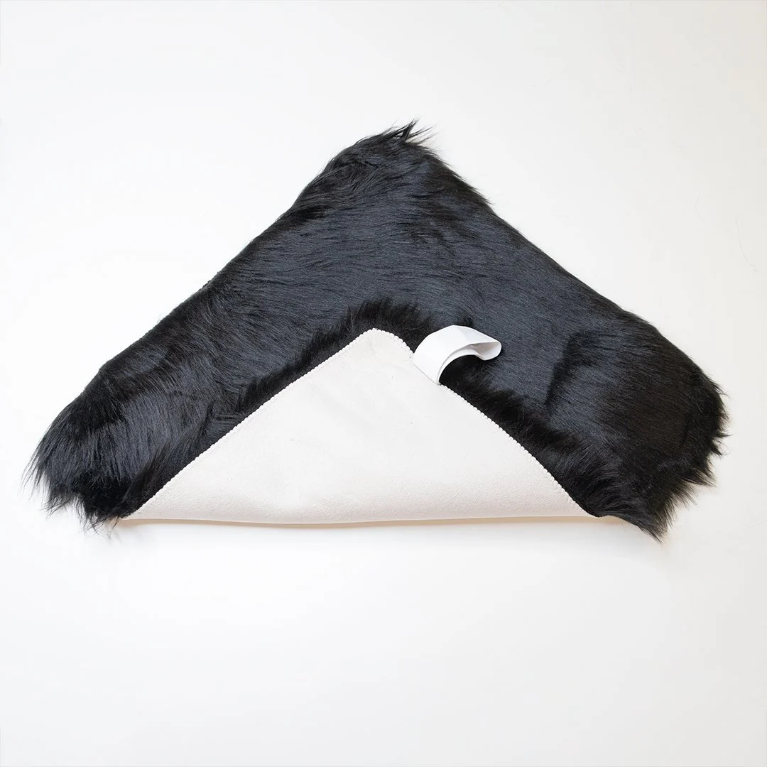 Faux Sheepskin Seat Covers, Headrests, & Pillows Front & Rear - Black (SET OF 7) - Image 6