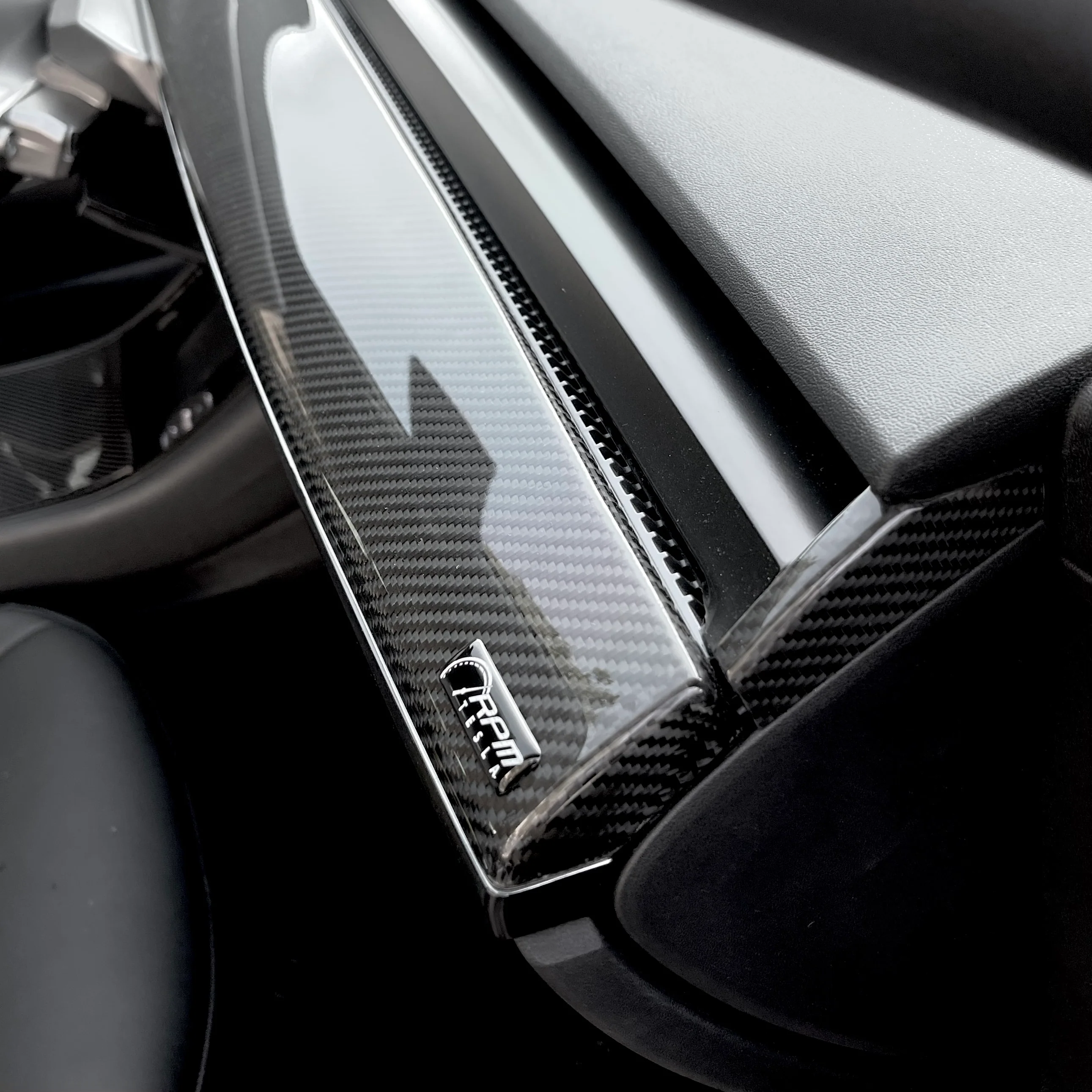 Model 3 & Y Dashboard Replacements - Real Molded Carbon Fiber - Image 3
