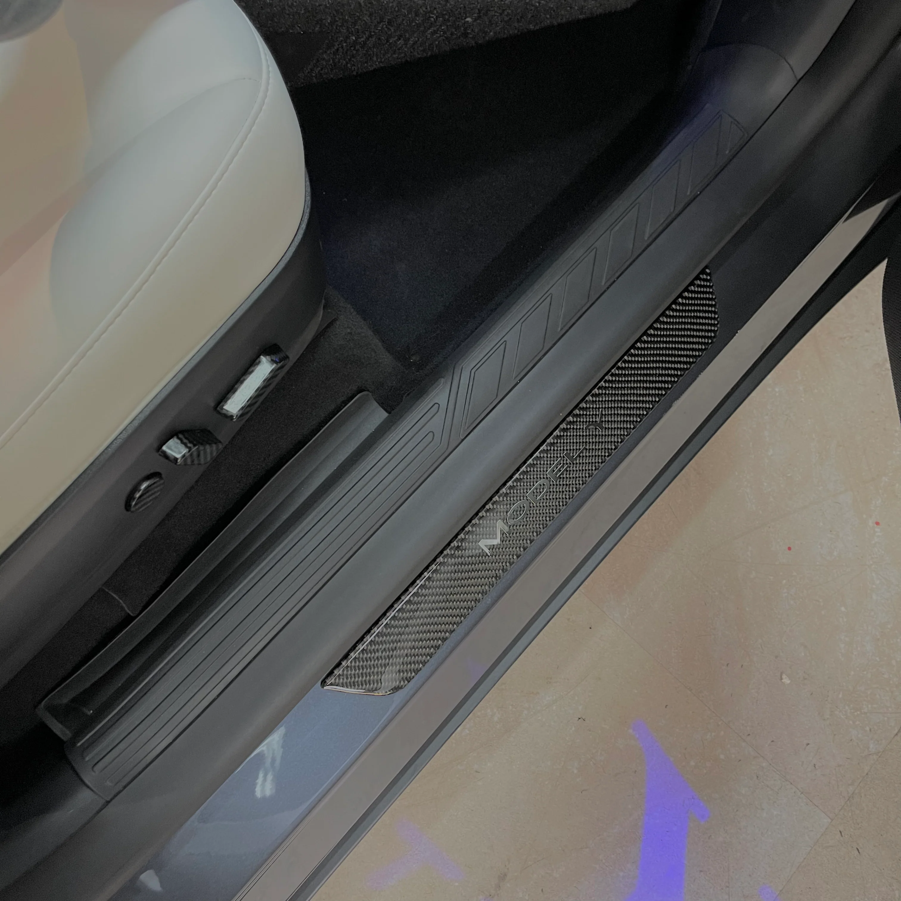 2020-2025 | Model Y Door Sill Covers (4 Pieces) - TPE Rubber - Image 10