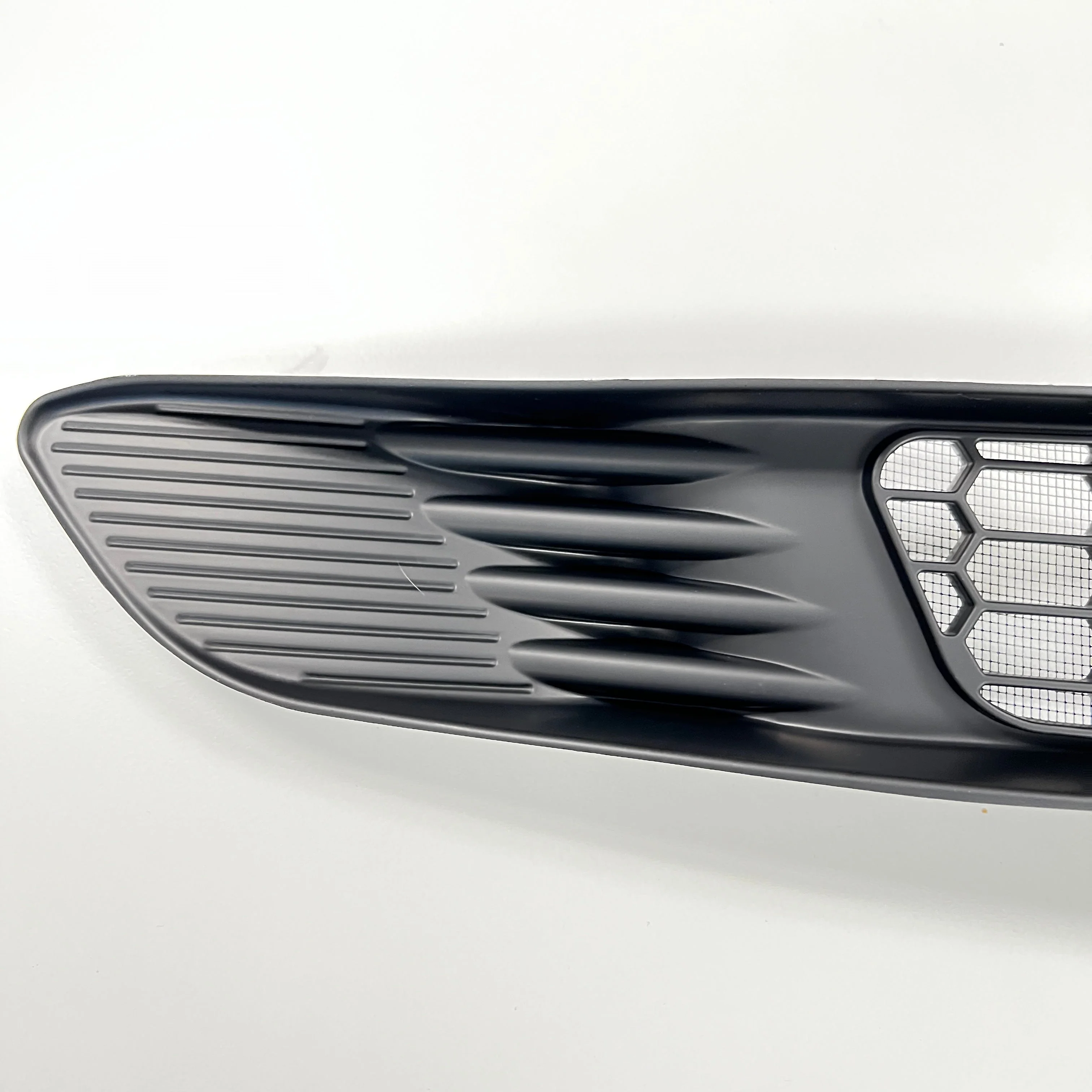 2020-2025 | Model Y Radiator Protective Mesh Grill Panel (2 Pieces) - Red, White, or Black - Image 21
