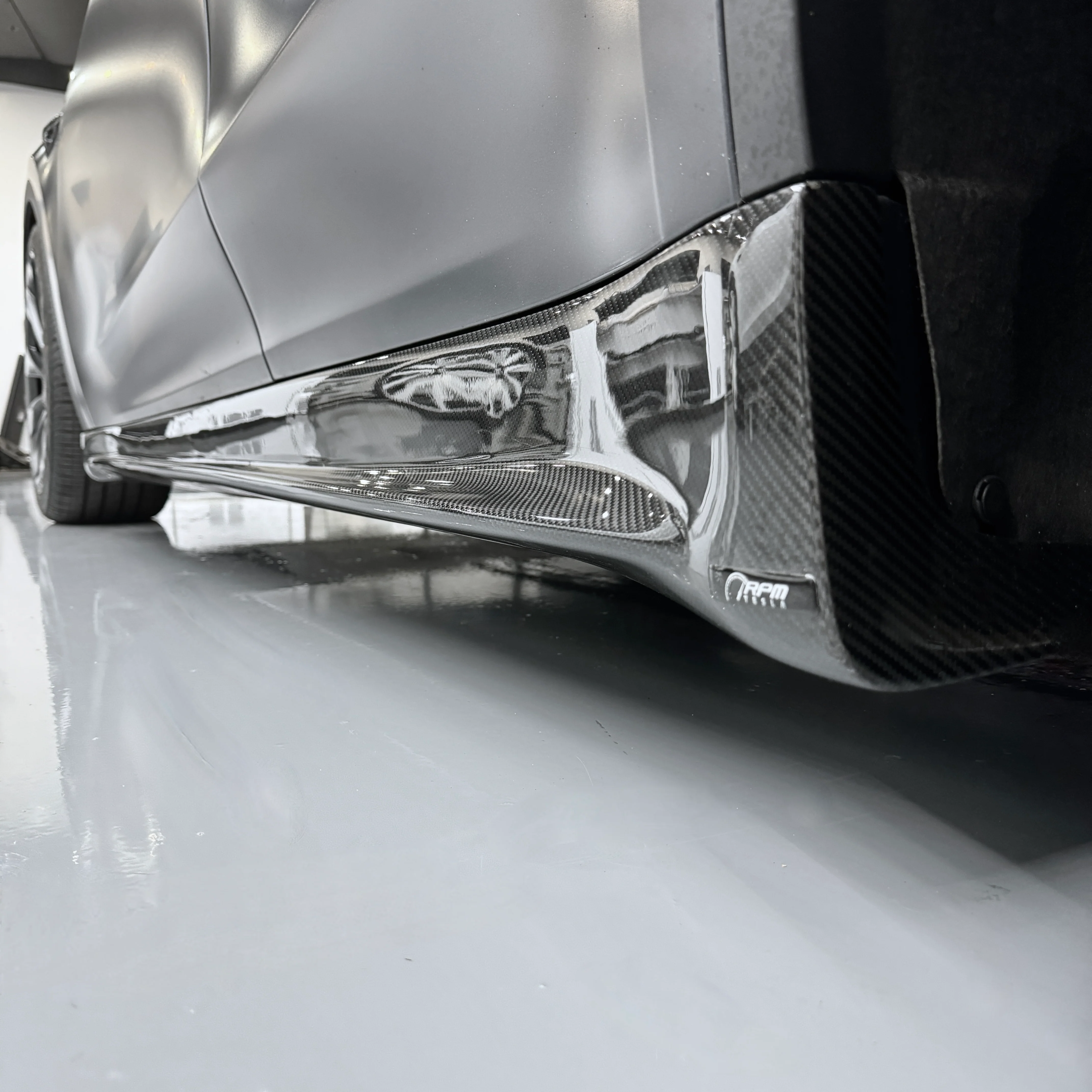 2020+ | Model Y Colossal Side Skirt Overlays - Real Dry Molded Carbon Fiber - Image 16